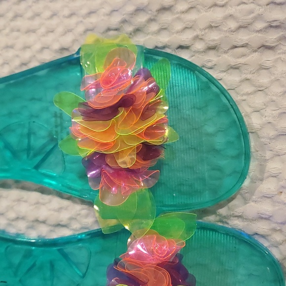 Betsey Johnson Evviee Sandals, Teal Jelly Slides Flowers Slip On Size 8 (#5) - Picture 2 of 6